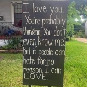 Meet your Posher, Carla